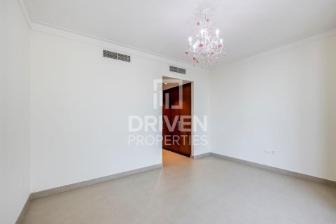 Apartment in Dubai Creek Harbour (The Lagoons), Dubai 2 bedrooms, 147.25 sq.m. № 136658 - photo 12