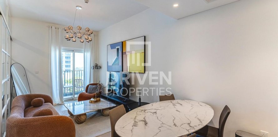 Appartement à Golfville, Dubai Hills Estate, Dubai, 2 chambres, 69.58 m², № 136662