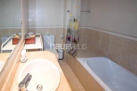 Villa in Jumeirah Village Circle, Dubai 3 bedrooms, 330 sq.m. № 43761 - photo 12
