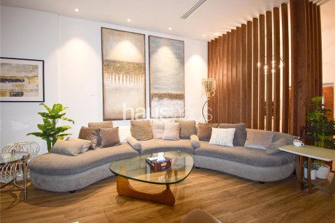 Villa in Jumeirah Village Circle, Dubai 3 bedrooms, 330 sq.m. № 43761 - photo 19