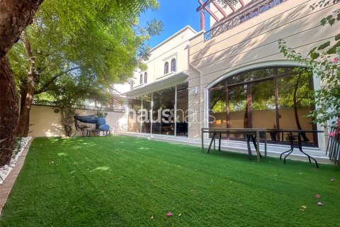Townhouse in Mudon, Dubai 4 bedrooms, 352 sq.m. № 43951 - photo 2