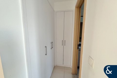 Снять в аренду виллу в Риме, Дубай: 3 спальни, 270м², № 76801 - фото 11