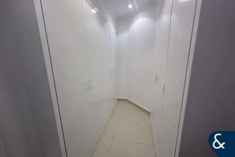 Villa in Garden Homes, Palm Jumeirah, Dubai 4 bedrooms, 622 sq.m. № 76799 - photo 12