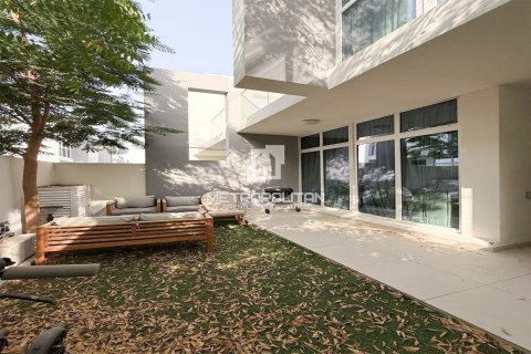 Maison de ville à DAMAC Hills (Akoya by DAMAC), Dubai, 3 chambres, 112 m², № 72965 - photo 3