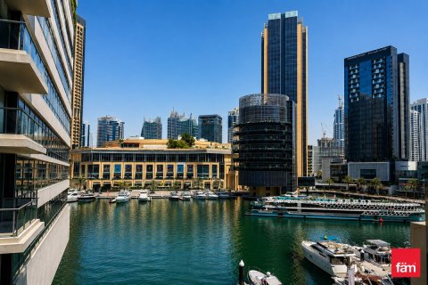 Appartement à Dubai Marina, Dubai, 2 chambres, 137.6 m², № 110722 - photo 2