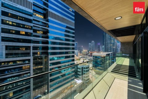 Apartment in Dubai Marina, Dubai 1 bedroom, 66.7 sq.m. № 110724 - photo 2