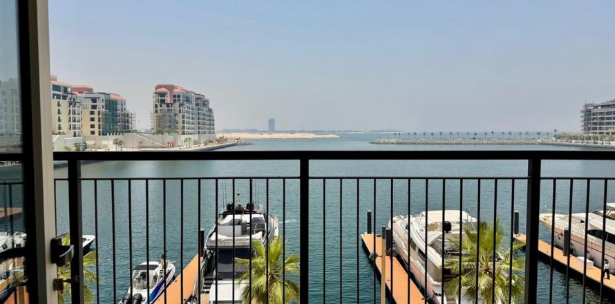 Appartement à Dubai, 3 chambres, 184.7 m², № 110723