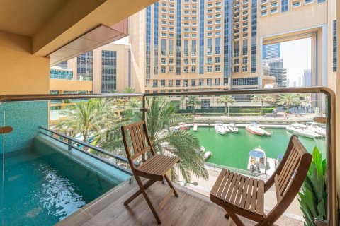 Apartment in Dubai Marina, Dubai 4 bedrooms, 373.75 sq.m. № 134033 - photo 19