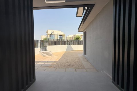 Villa in Jebel Ali, Dubai 5 bedrooms, 763.67 sq.m. № 134036 - photo 15