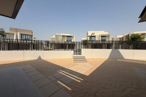 Villa in Jebel Ali, Dubai 5 bedrooms, 763.67 sq.m. № 134036 - photo 14