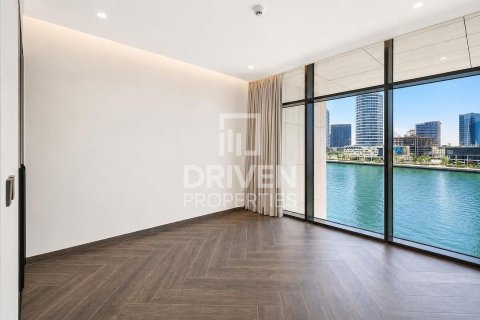 Appartement à Business Bay, Dubai, 2 chambres, 184.04 m², № 136902 - photo 8