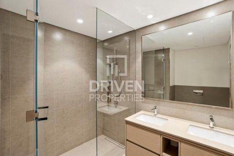 Apartment in Opera District, Downtown Dubai (Downtown Burj Dubai), Dubai 2 bedrooms, 114.92 sq.m. № 136901 - photo 13