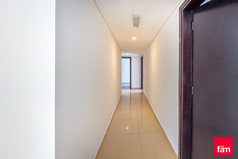 Apartment in Dubai 3 bedrooms, 224.7 sq.m. № 111271 - photo 12