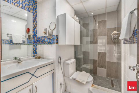 Appartement à Dubai, 1 chambre, 77.2 m², № 111273 - photo 4
