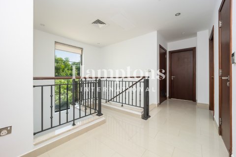 Вилла в Bella Casa, Serena, Дубай, 5 спален, 619.561м², № 111213