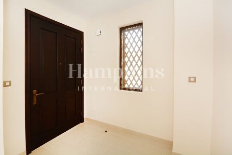 Villa à Bella Casa, Serena, Dubai, 5 chambres, 619.56081670 m², № 111213 - photo 3