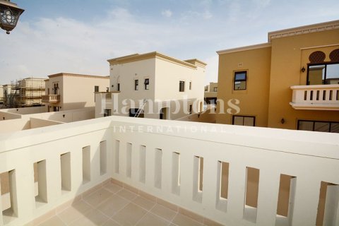 Villa à Bella Casa, Serena, Dubai, 5 chambres, 619.56081670 m², № 111213 - photo 5