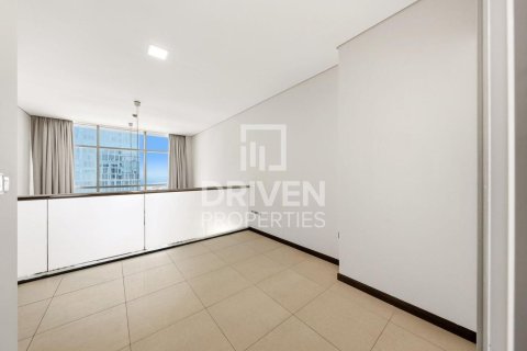 Apartment in DIFC, Dubai 2 bedrooms, 178.93 sq.m. № 126411 - photo 10