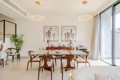 Снять в аренду виллу в Golf Grove, Дубай Хилс Эстейт, Дубай: 4 спальни, 309.83150500м², № 63762 - фото 18