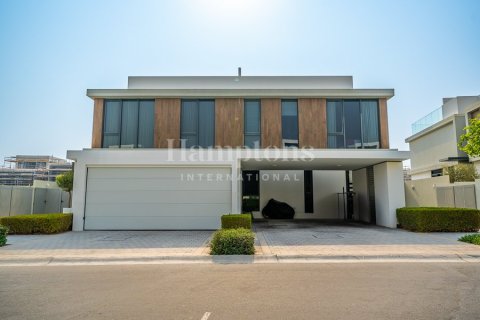 Снять в аренду виллу в Golf Grove, Дубай Хилс Эстейт, Дубай: 4 спальни, 309.83150500м², № 63762 - фото 6