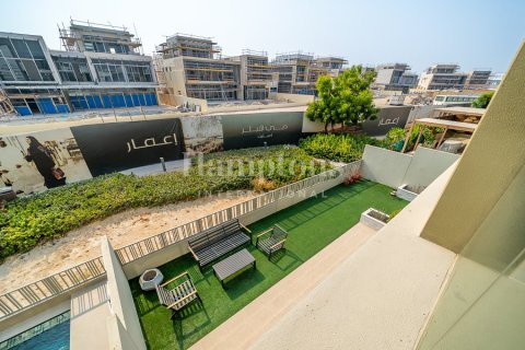 Снять в аренду виллу в Golf Grove, Дубай Хилс Эстейт, Дубай: 4 спальни, 309.83150500м², № 63762 - фото 11