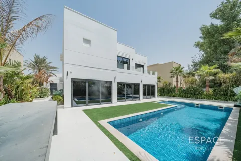 Villa in Meadows 8, Meadows, Dubai 4 bedrooms, 413 sq.m. № 61833 - photo 18