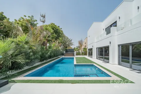 Villa in Meadows 8, Meadows, Dubai 4 bedrooms, 413 sq.m. № 61833 - photo 16