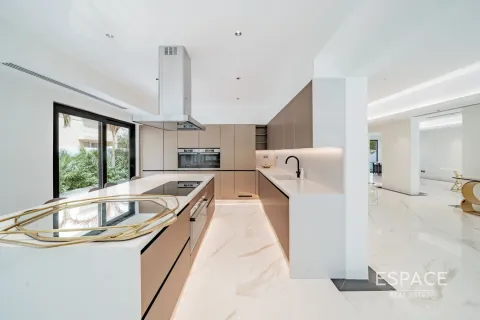 Villa in Meadows 8, Meadows, Dubai 4 bedrooms, 413 sq.m. № 61833 - photo 6