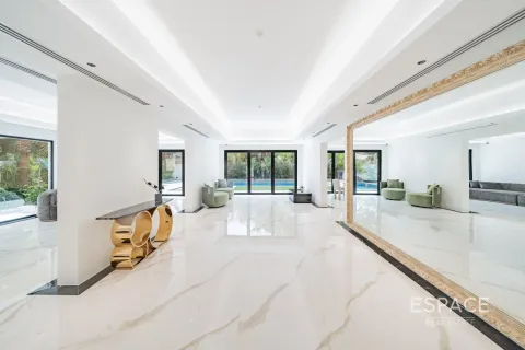 Villa in Meadows 8, Meadows, Dubai 4 bedrooms, 413 sq.m. № 61833 - photo 2