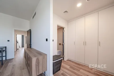 Adosado en Dubai Land, Dubai, 3 dormitorios, 208 m², № 61836 - foto 16
