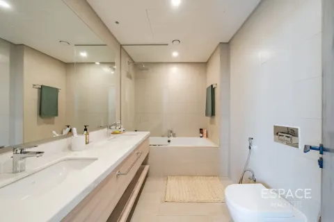Adosado en Dubai Land, Dubai, 3 dormitorios, 208 m², № 61836 - foto 15