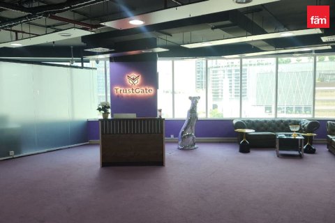 Bureau à Business Bay, Dubai, 169 m², № 124365 - photo 8