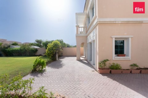 Townhouse in Dubai 2 bedrooms, 664.9 sq.m. № 124367 - photo 19