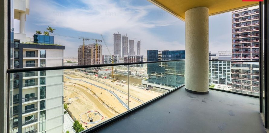 Apartment in Dubai 4 bedrooms, 218.6 sq.m. № 124368