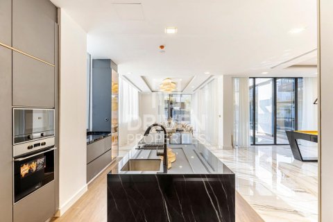 Villa in Jumeirah Park, Dubai 7 bedrooms, 680 sq.m. № 64899 - photo 22