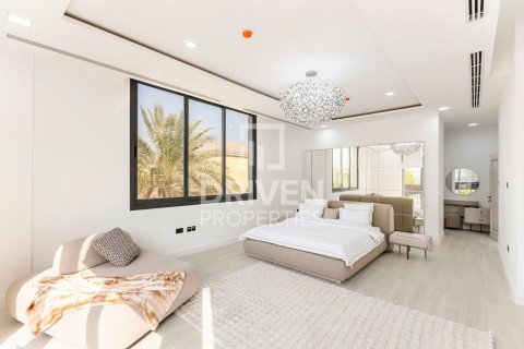 Villa in Jumeirah Park, Dubai 7 bedrooms, 680 sq.m. № 64899 - photo 8