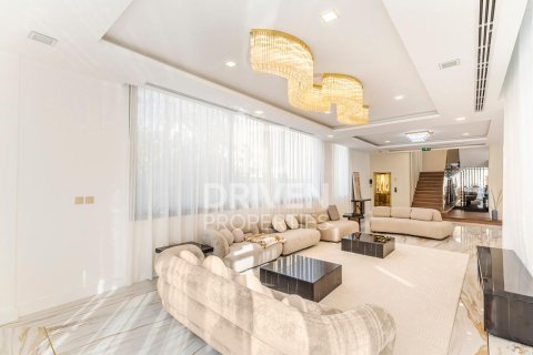 Villa in Jumeirah Park, Dubai 7 bedrooms, 680 sq.m. № 64899 - photo 4