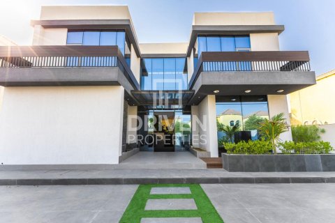 Villa in Jumeirah Park, Dubai 7 bedrooms, 680 sq.m. № 64899 - photo 30