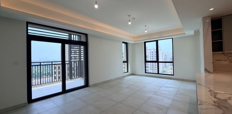 Appartement à Umm Suqeim, Dubai, 2 chambres, 120.1 m², № 133317