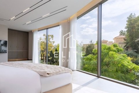 Villa in Al Barari, Dubai 5 bedrooms, 1486 sq.m. № 121419 - photo 6