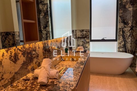 Купить виллу в Джумейра Гольф Эстейтс, Дубай: 6 спален, 2044м², № 121420 - фото 21