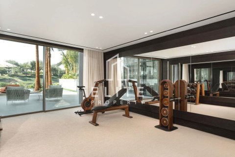 Villa in Jumeirah Islands, Dubai 5 bedrooms, 1325 sq.m. № 121422 - photo 26