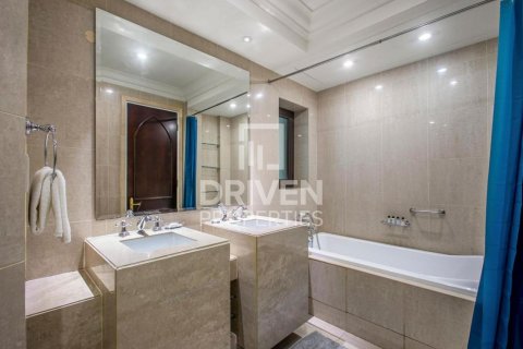 Apartment in Downtown Dubai (Downtown Burj Dubai), Dubai 1 bedroom, 87.24 sq.m. № 125198 - photo 7