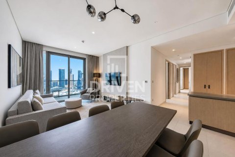 Apartamento en Vida Residences Dubai Mall, Downtown Dubai (Downtown Burj Dubai), Dubai, 3 dormitorios, 157.28 m², № 125199 - foto 4