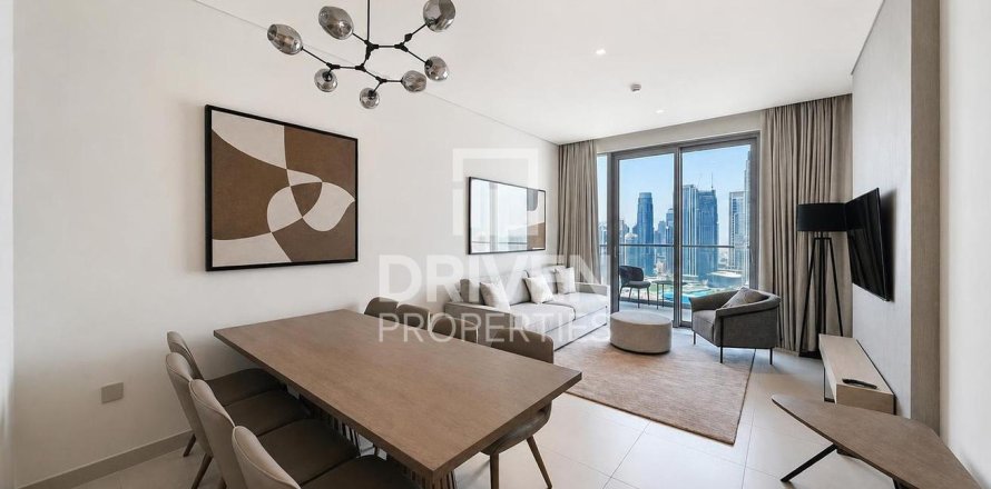 Apartamento en Vida Residences Dubai Mall, Downtown Dubai (Downtown Burj Dubai), Dubai, 3 dormitorios, 157.28 m², № 125199