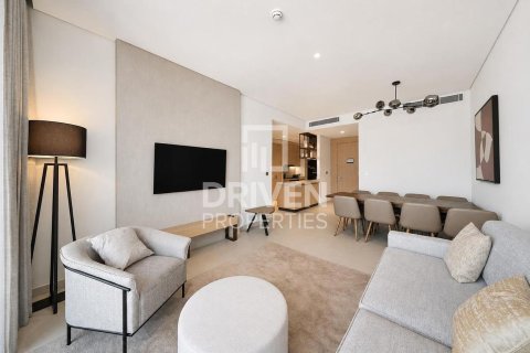 Apartamento en Vida Residences Dubai Mall, Downtown Dubai (Downtown Burj Dubai), Dubai, 3 dormitorios, 157.28 m², № 125199 - foto 3