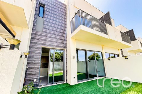 Таунхаус в Joy, Arabian Ranches 3, Дубай, 3 спальни, 179.86м², № 120076