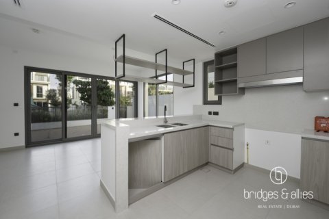 فيلا في دبي 4 غرف نوم, 241.5 م² رقم 77264 - صورة 3