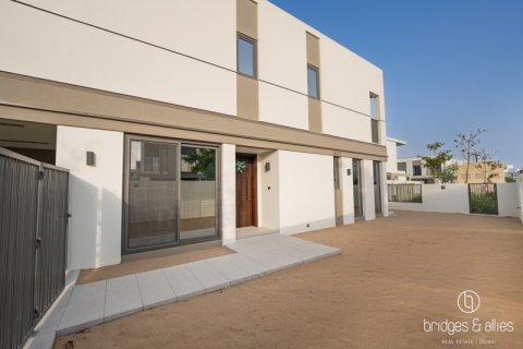 Villa en Dubai, 4 dormitorios, 143.9 m², № 77263 - foto 7