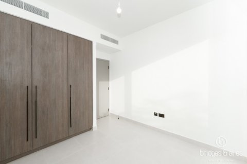 Villa en Dubai, 4 dormitorios, 143.9 m², № 77263 - foto 16